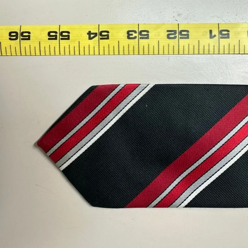 Mens Red Black White Diagonal Striped Silk Blend Necktie Classic Formal Tie